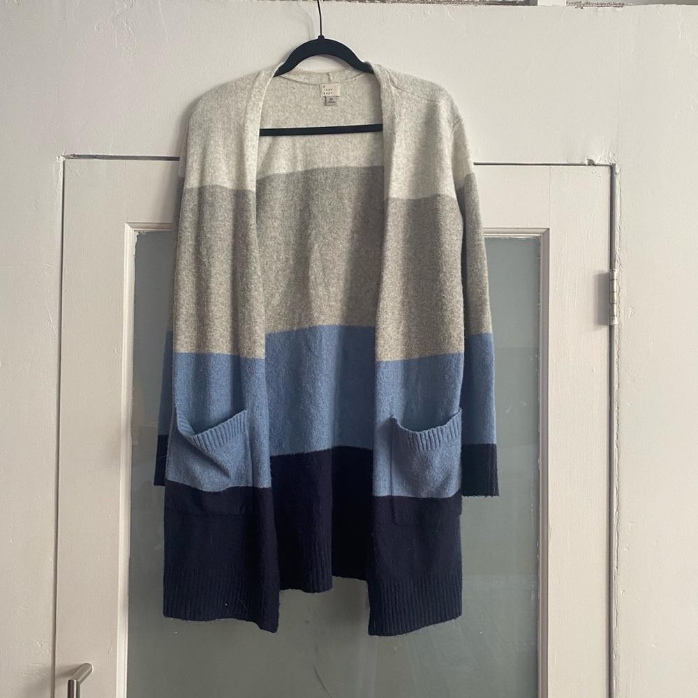 Target Colorblock Open-Front Cardigan in Cream, Gray, Blue, Navy